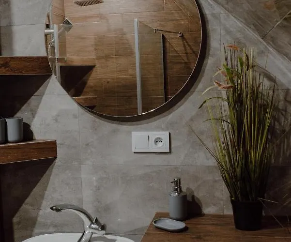 Cicha Alloggio in famiglia *