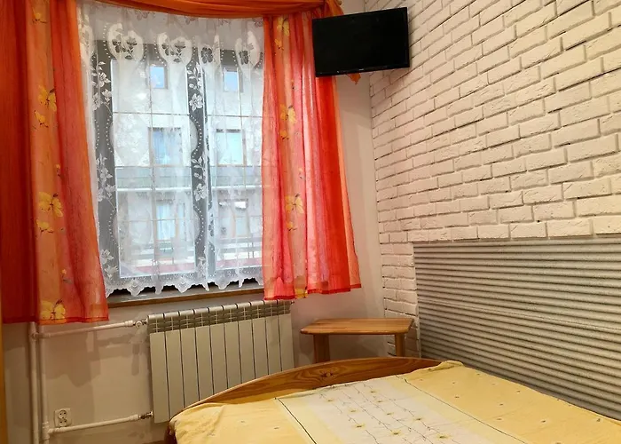 Cicha Alloggio in famiglia *